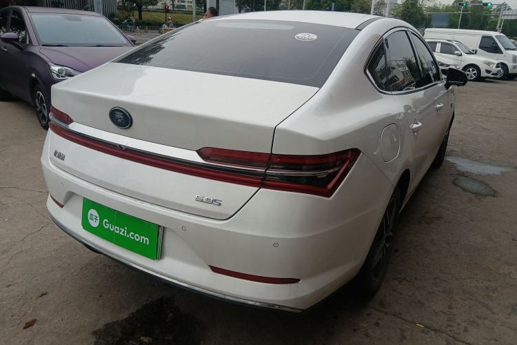 Used BYD Qin Pro New Energy 2018 DM 1.5TI Automatic Smart Connect Enjoyment Model Rear Right 45 Deg