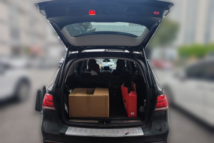 Used Mercedes-Benz GLE 2016 GLE 400 4MATIC Trunk