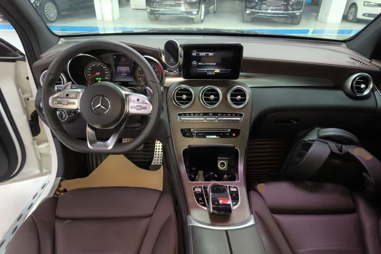 Used Mercedes-Benz GLC 2017 GLC 300 4MATIC Sport Edition
