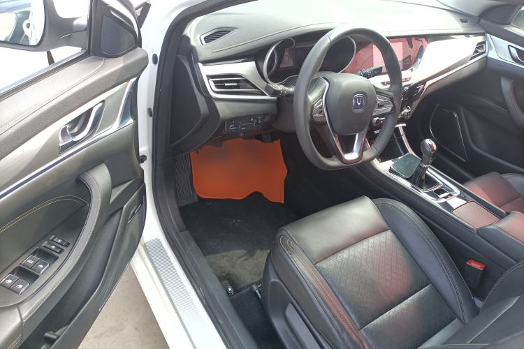 Used CHANGAN Eado 2018 1.6L GDI Manual Fashion Edition Driver Seat