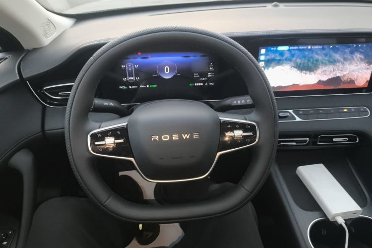 Used Roewe D7 2025 DMH 125km World Champion Edition