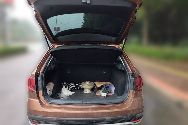 Used Volkswagen C-TREK 2017 230TSI DSG Comfort Version