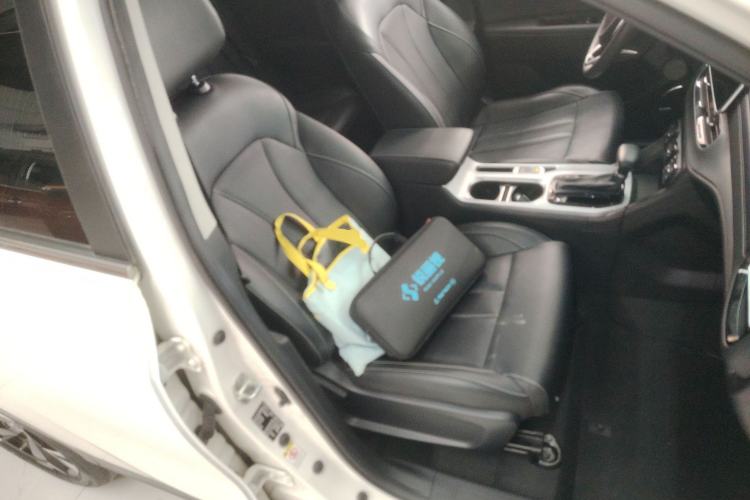 Used GAC Trumpchi GS3 2021 POWER 270T Automatic Luxury Edition Right Front Seat