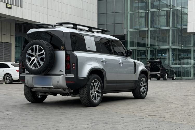 Used Land Rover Defender 2020 110 P400 Dark Special Edition Exterior 4