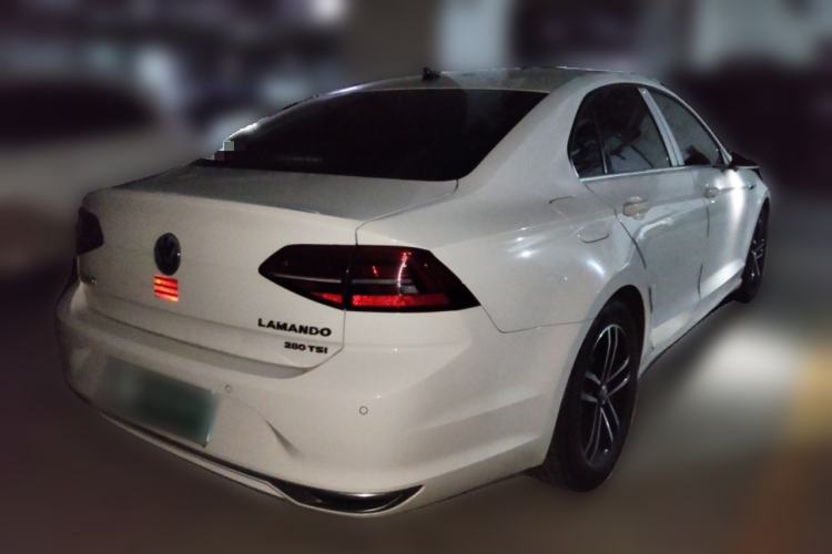 Used Volkswagen Lamando 2019 280TSI DSG Comfort Edition China V Standard Rear Right 45 Deg