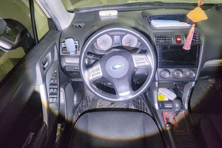 Used Subaru Forester 2013 2.0i Automatic Luxury Edition Steering Wheel