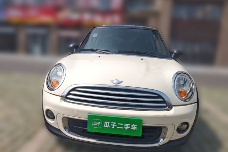 Used MINI 2011 1.6L ONE
