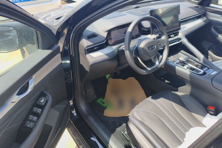 Used Geely Auto Preface 2026 Model Oriental Yao 1.5TD Fuyao Edition Driver Seat