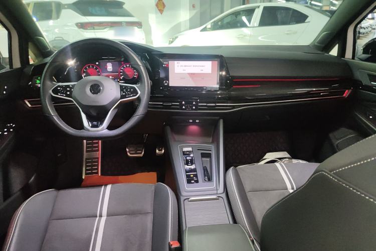 Used Volkswagen Golf 2023 Facelift 280TSI DSG R-Line Lite