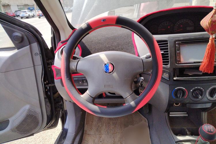 Used Geely Auto Diamond 2013 1.5L Manual Elite Model Steering Wheel