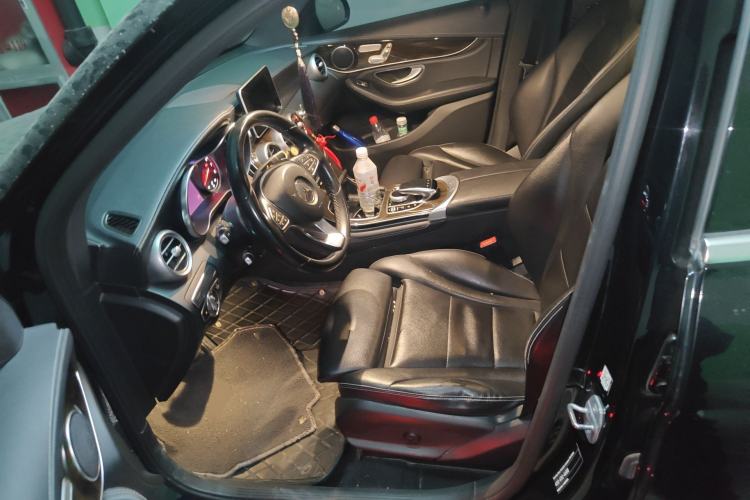 Used Mercedes-Benz GLC 2019 GLC 260 L 4MATIC Dynamic Model Left Front Seat