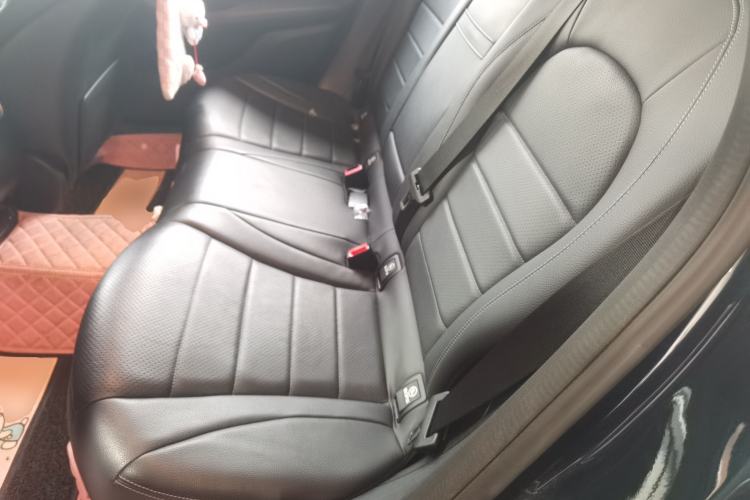 Used Mercedes-Benz GLC 2019 GLC 260 L 4MATIC Dynamic Model Left Rear Seat