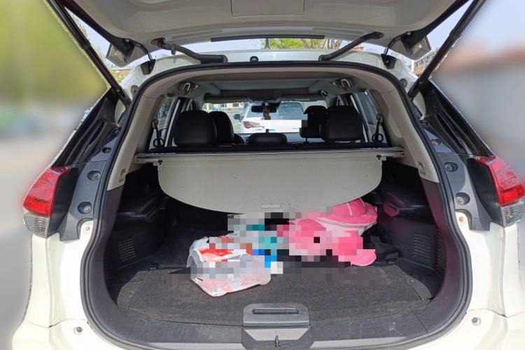 Used Nissan X-Trail 2017 2.5L CVT Luxury Edition 4WD