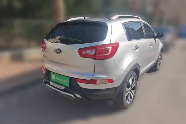 Used Kia Sportage R 2011 2.0L Automatic Two-Wheel Drive Premium Edition

