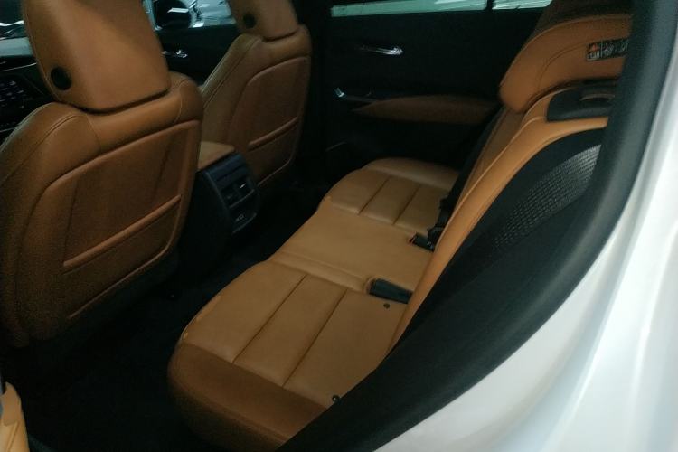 Used Cadillac XT4 2021 28T Four-Wheel Drive Platinum Edition