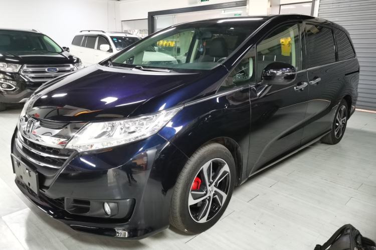 Used Honda Odyssey 2015 Revised Version 2.4L Supreme Edition