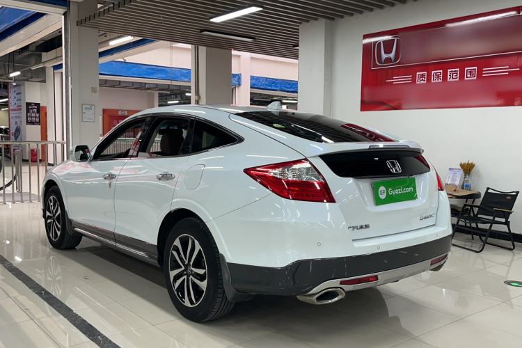 Used Honda Crosstour 2016 2.4L Luxury Edition
