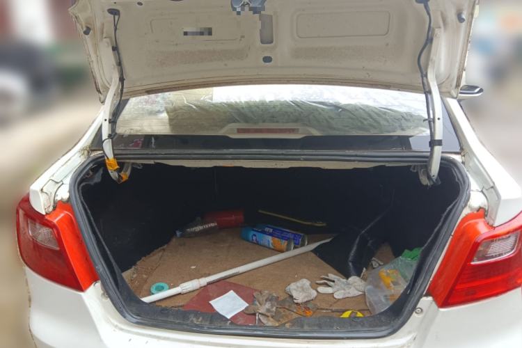 Used CHANGAN Alsvin V3 2015 1.4L Manual Warm-Hearted Model China V Standard Trunk