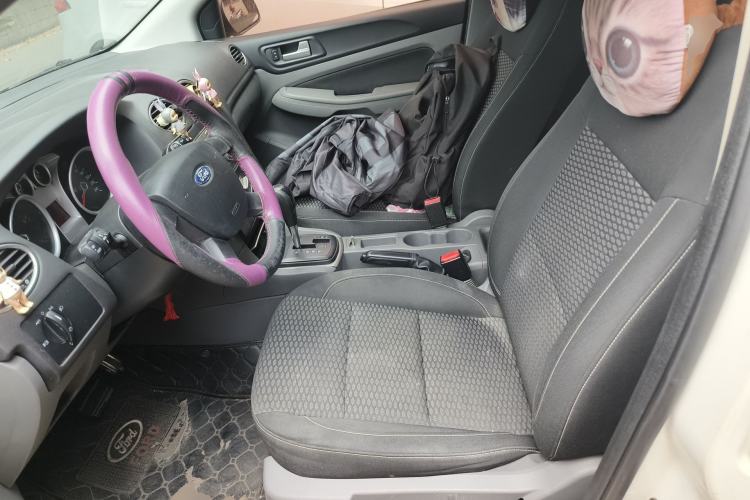 Used Ford Focus 2013 Hatchback Classic 1.8L Automatic Base Model
