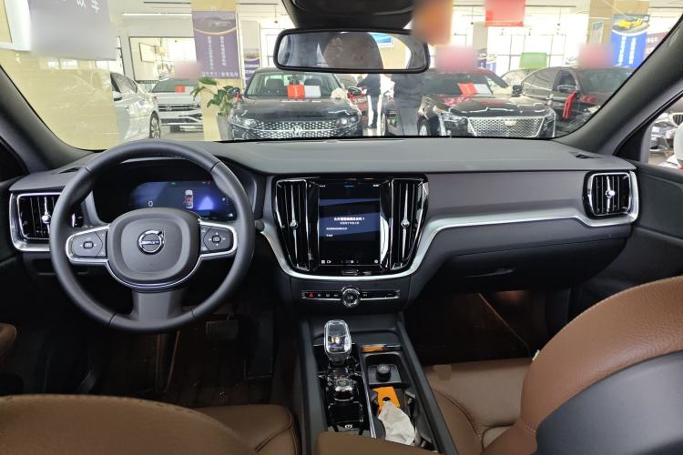 Used Volvo S60 2025 B4 Zhiyi Luxury Edition