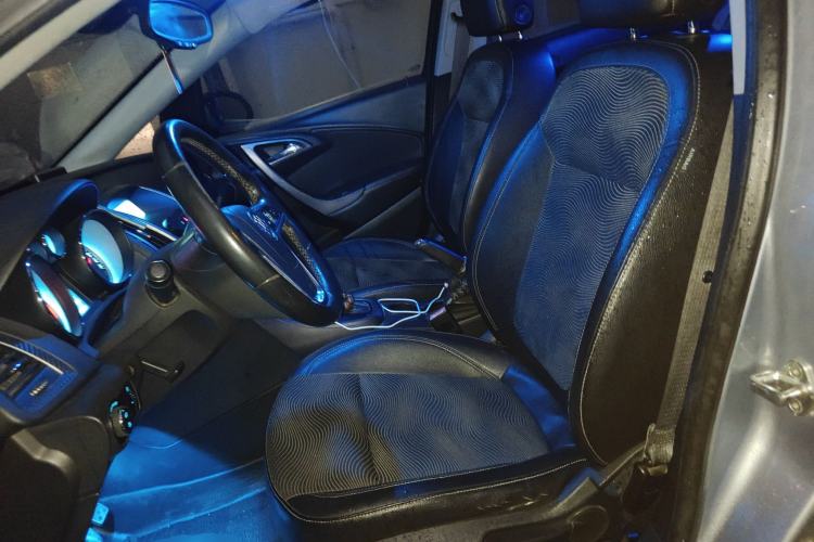 Used Buick GT 2010 XT 1.6T Fashion Sport Edition