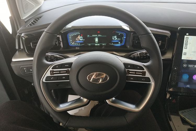 Used Hyundai Custo 2024 270TGDi LUX Prestige Edition
