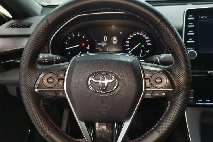 Used Toyota Avalon 2019 2.0L Ambition Edition China VI