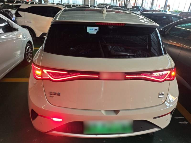 Used BYD Dolphin 2025 Intelligent Driving Version 410 km Fashion Edition — 5