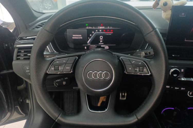 Used Audi A4L 2024 40 TFSI Luxury Dynamic Edition Steering Wheel