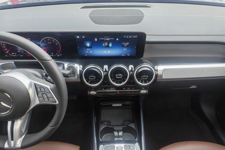 Used Mercedes-Benz GLB 2024-Year Restyled GLB 200 Dynamic Edition