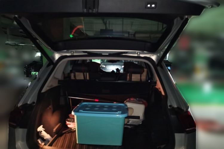 Used Volkswagen Tiguan L 2017 380TSI Automatic All-Wheel-Drive Luxury Edition Trunk