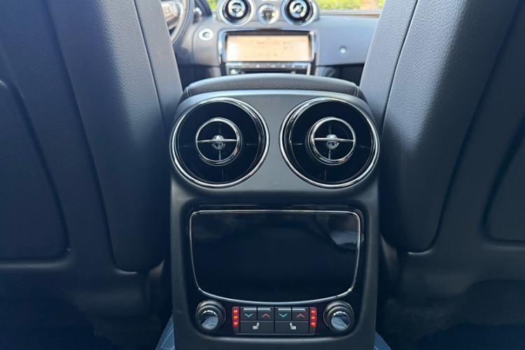 Used Jaguar XJ 2018 XJL 3.0 SC Two-Wheel-Drive Elegant Business Edition
