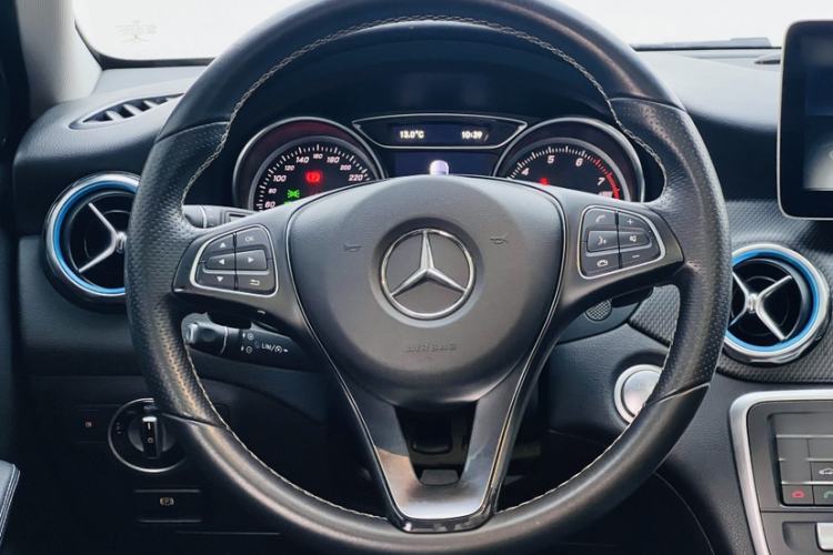 Used Mercedes-Benz GLA 2017 GLA 200 Sport Edition
