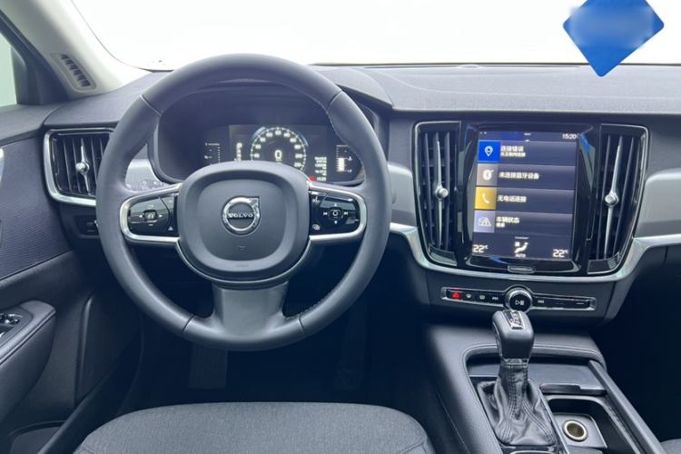 Used Volvo S90 2020 T4 SmartDrive Luxury Edition