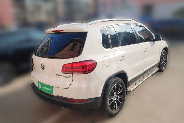 Used Volkswagen Tiguan 2015 1.8TSI Automatic All-Wheel-Drive Luxury Model