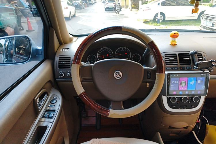 Used Buick GL8 2014 2.4L Classic Edition
