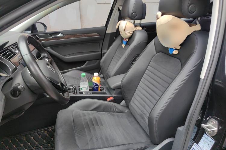 Used Volkswagen Magotan 2017 330TSI DSG Luxury Model Left Front Seat