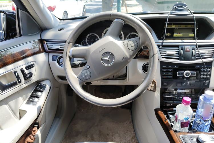 Used Mercedes-Benz E-Class 2012 E 300 L Elegant Model Steering Wheel