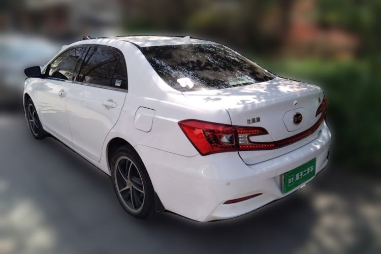 Used BYD Qin New Energy 2014 1.5T Flagship Model Rear Left 45 Deg