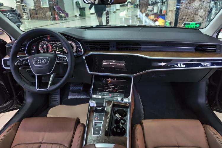 Used Audi A6L 2019 40 TFSI Luxury Prestige Edition Interior 8