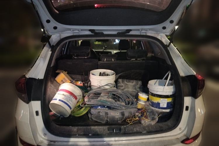 Used Hyundai Tucson 2015 1.6T Dual-Clutch Two-Wheel-Drive Smart Model Trunk