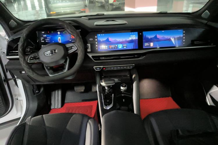 Used Geely Auto Monjaro L 2024 2.0TD High-Power Automatic Two-Wheel Drive Skyline Edition
