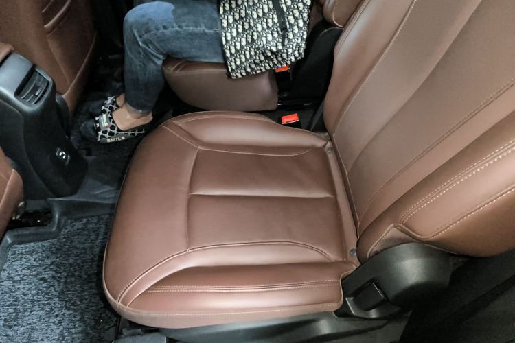 Used Buick GL6 2019 18T 6-Seater Connected Luxury Version China V Standard
