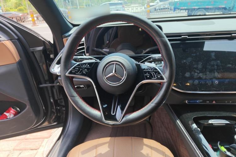 Used Mercedes-Benz E-Class 2024 E 260 L