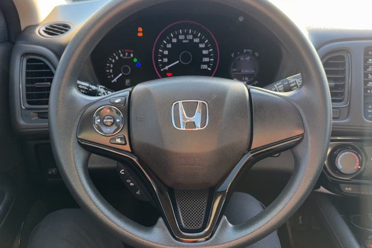 Used Honda Vezel 2020 1.5L CVT Pioneer Edition