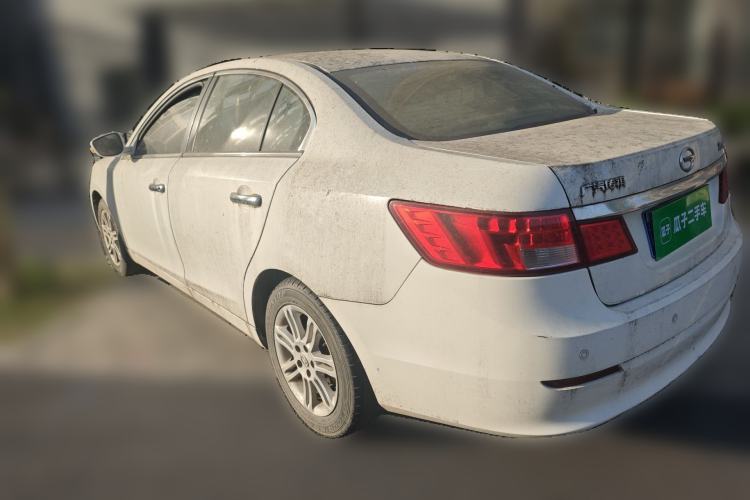 Used GAC Trumpchi GA5 2011 2.0L Automatic Elite Edition
