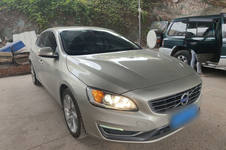 Used Volvo S60 2017 S60L T4 Smart Range Edition