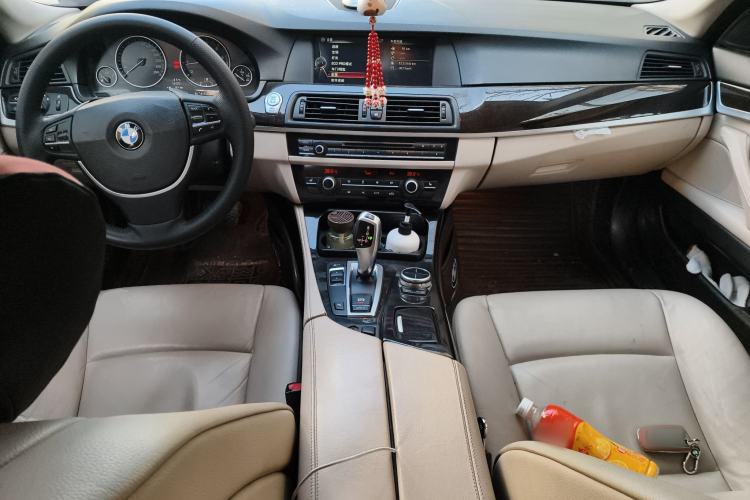 Used BMW 5 Series 2013 525Li Luxury Model
