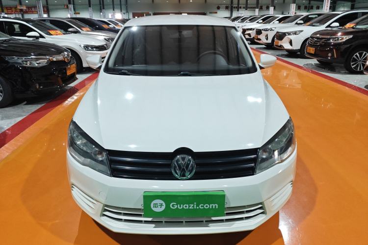 Used Volkswagen Jetta 2015 1.6L Automatic Fashion Model
