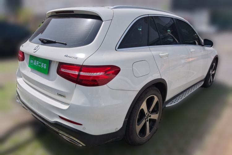 Used Mercedes-Benz GLC 2018 GLC 260 4MATIC Luxury Model
